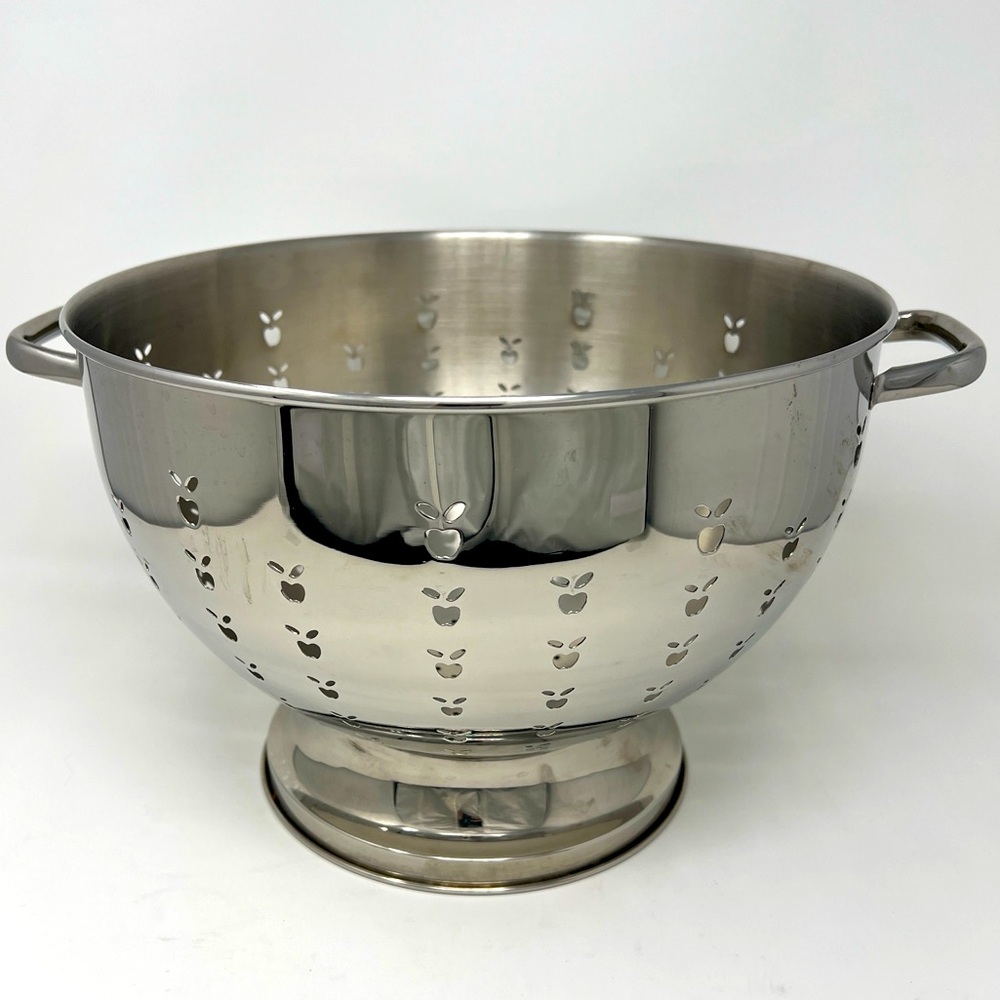 NWT LARGE 13” diameter 9”tall colander stainless steel new strainer